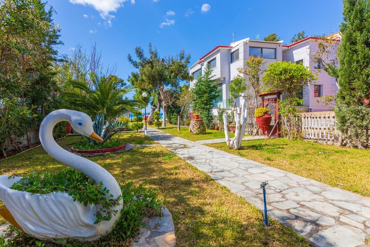 Galazia Akti Seaside Apartments Нікіті Екстер'єр фото