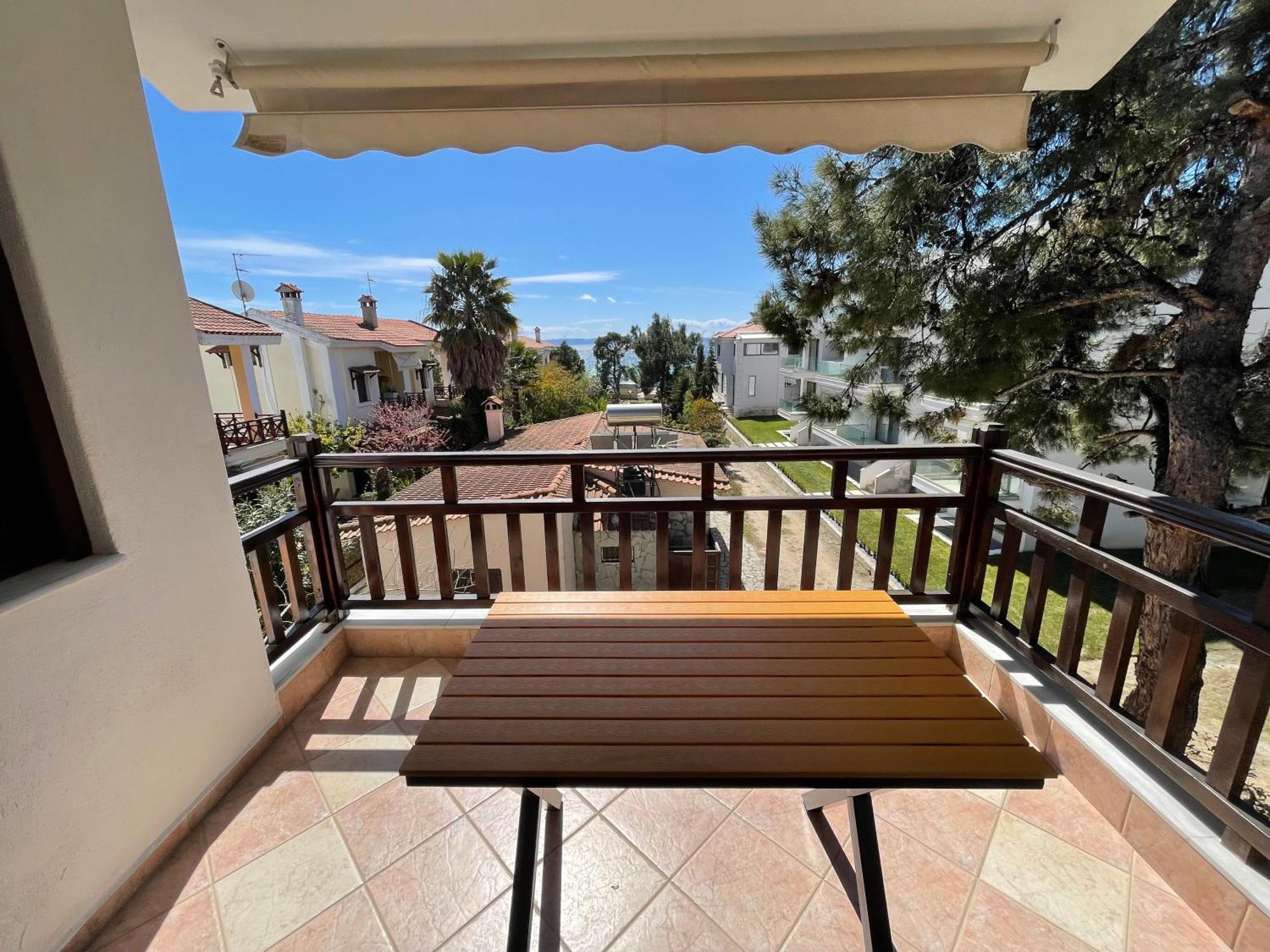 Galazia Akti Seaside Apartments Нікіті Екстер'єр фото